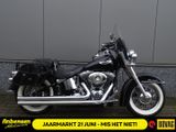 HARLEY-DAVIDSON SOFTAIL DELUXE FLSTN