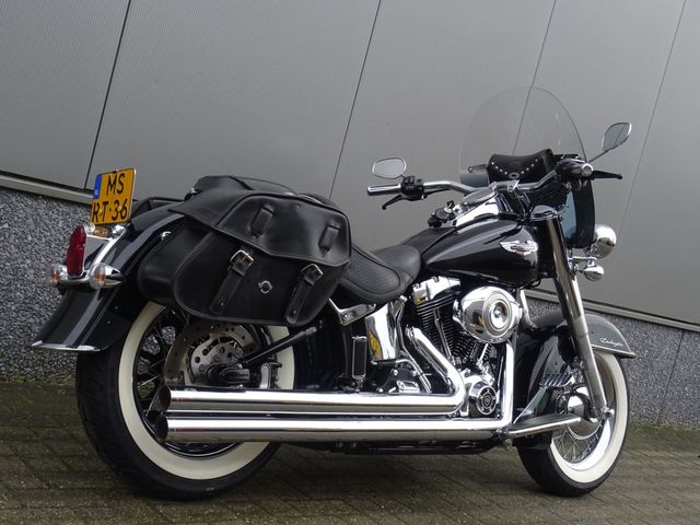 harley-davidson - softail-deluxe-flstn