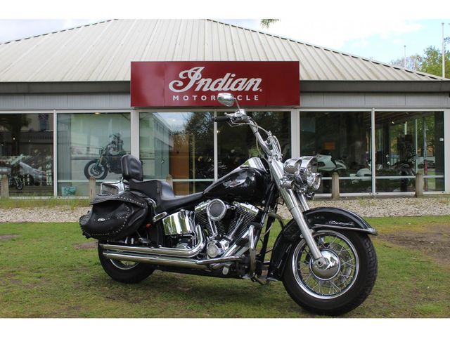 harley-davidson - softail-deluxe-flstn