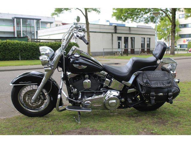 harley-davidson - softail-deluxe-flstn