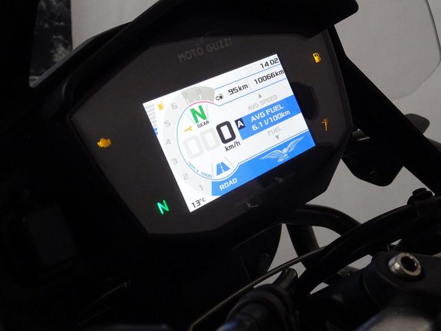 moto-guzzi - v-85-tt