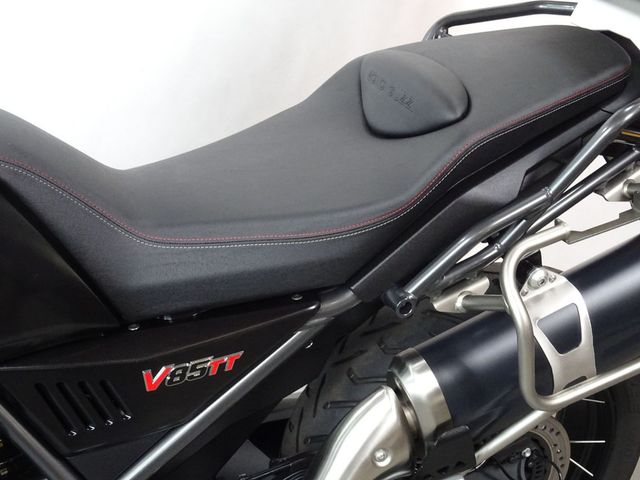 moto-guzzi - v-85-tt