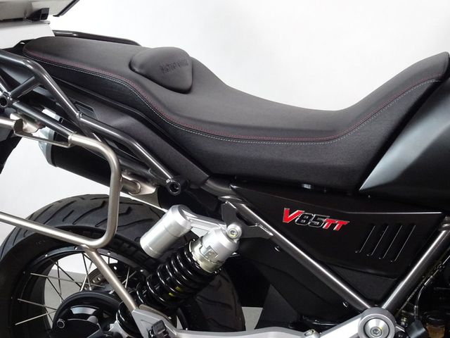 moto-guzzi - v-85-tt