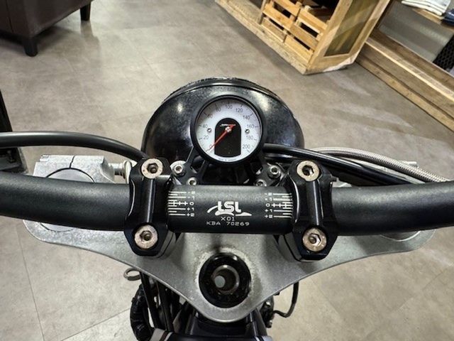 triumph - bonneville