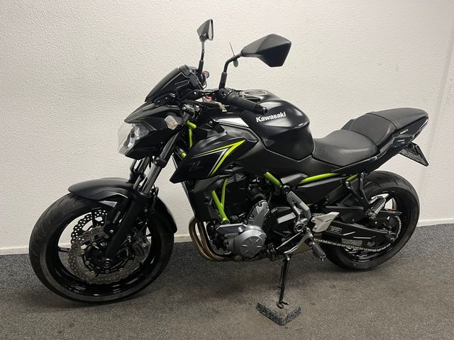 kawasaki - z650