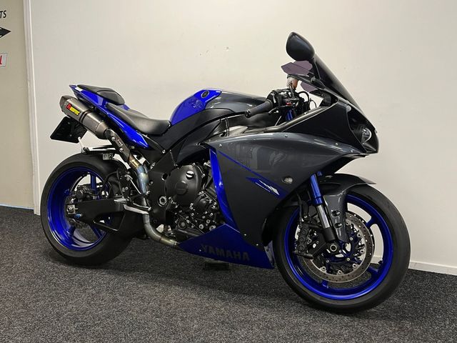 yamaha - yzf-r1