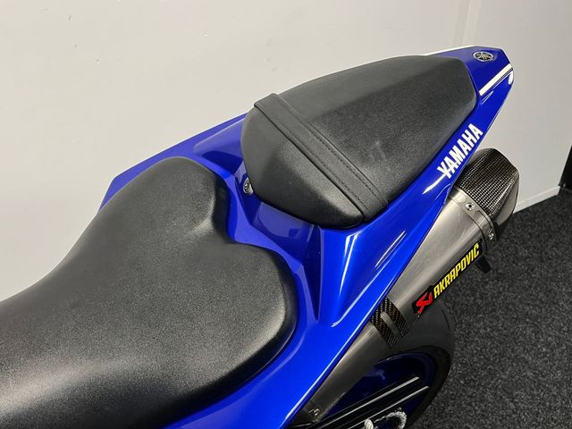 yamaha - yzf-r1