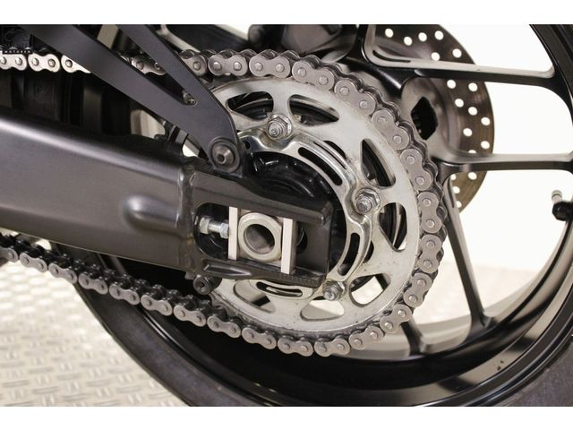 yamaha - tracer-9