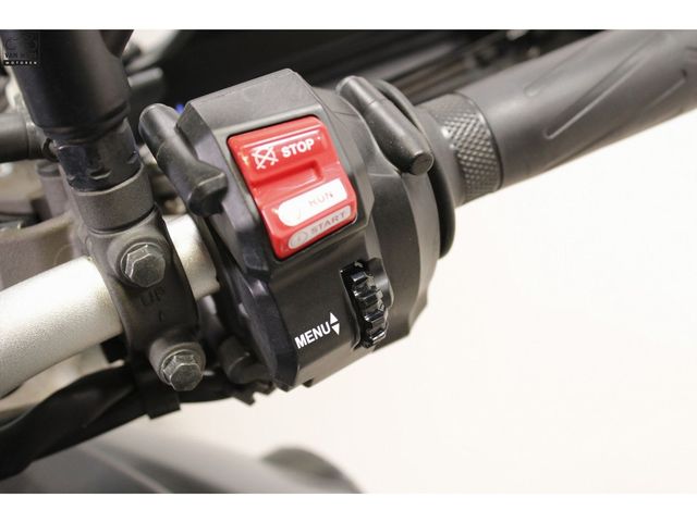 yamaha - tracer-9
