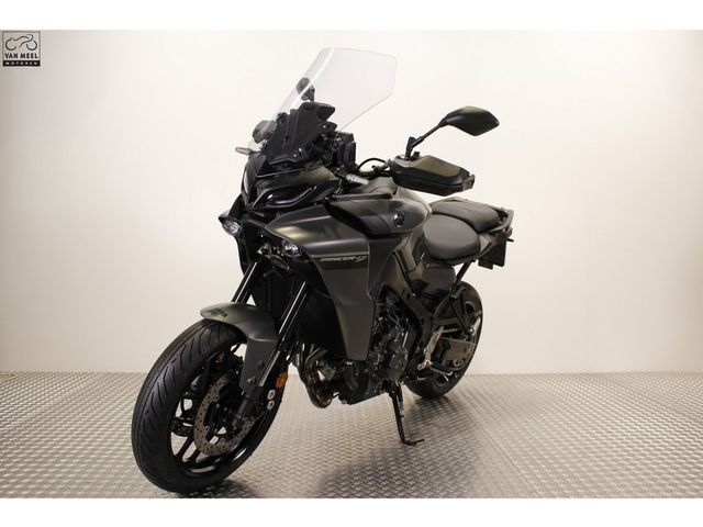 yamaha - tracer-9