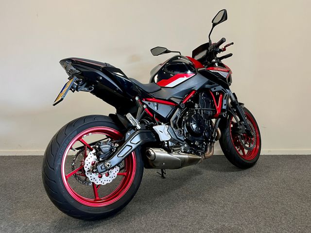 kawasaki - z650-abs