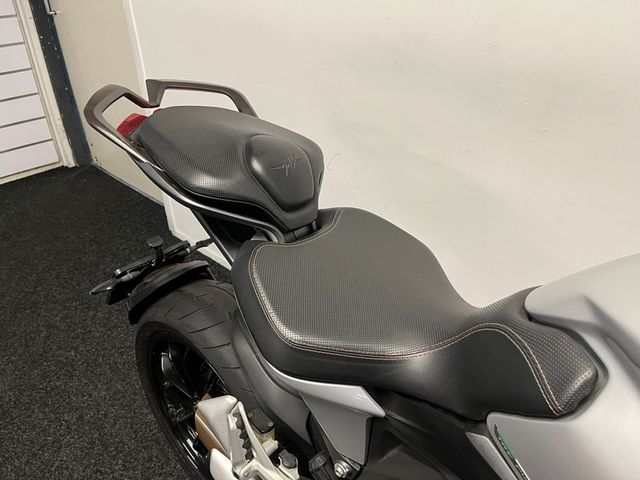 mv-agusta - turismo-veloce-800-rc
