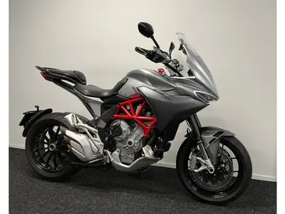 MV AGUSTA TURISMO VELOCE 800 RC – foto 3