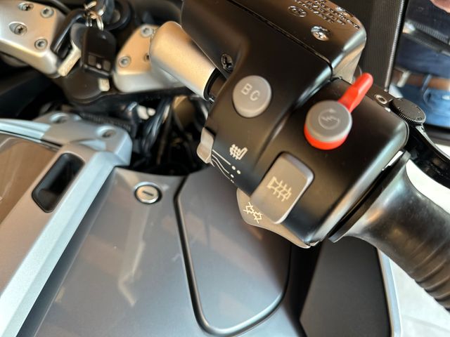 bmw - r-1200-rt