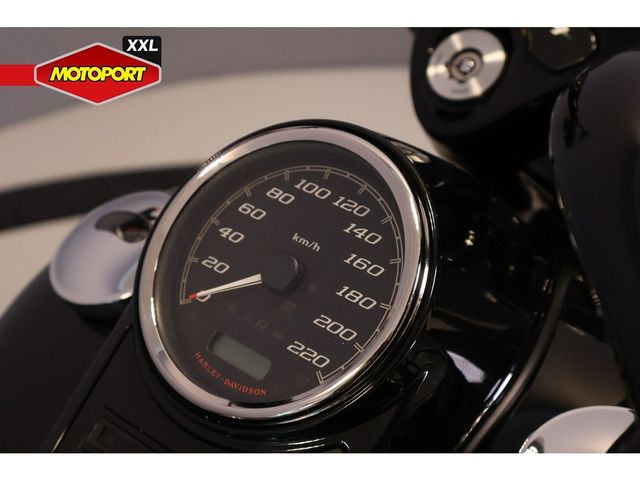 harley-davidson - road-king-special