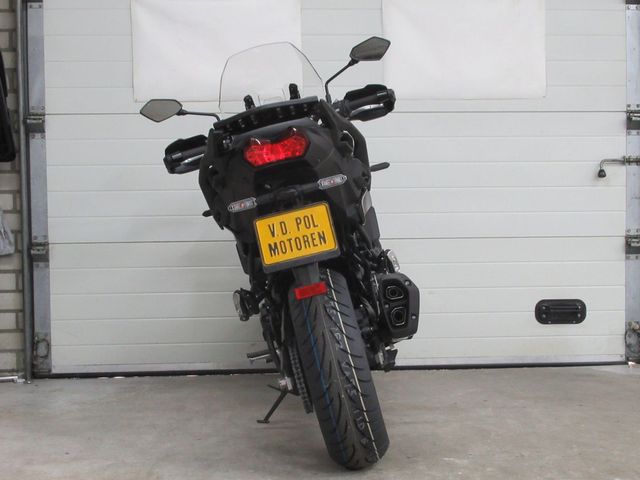 kawasaki - versys-1100-se