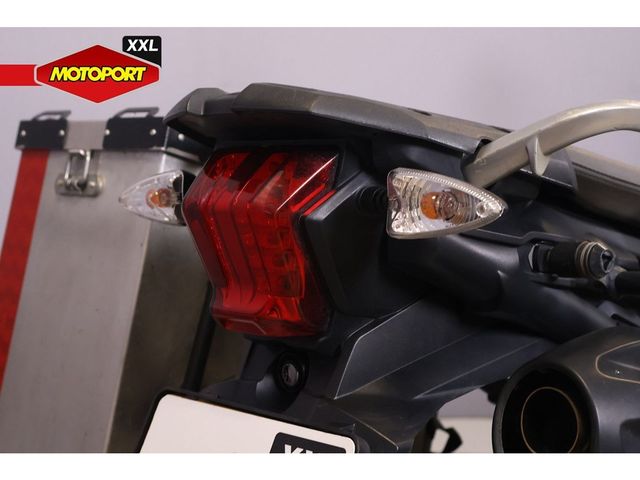 triumph - tiger-800-xc