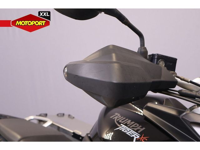 triumph - tiger-800-xc