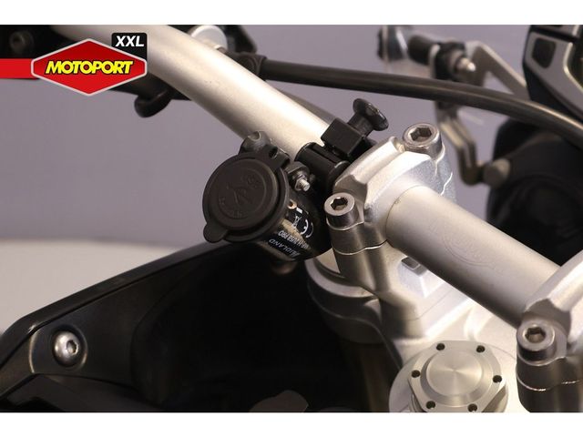 triumph - tiger-800-xc