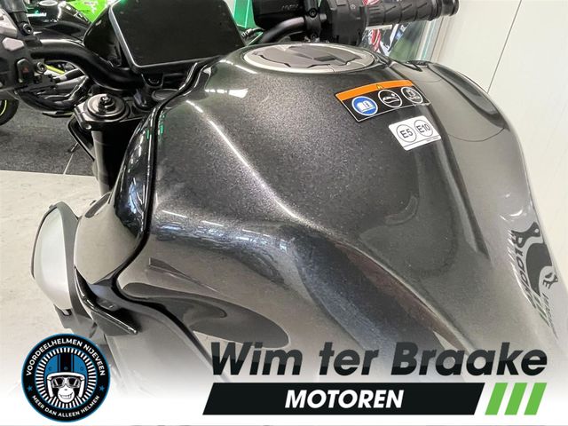 kawasaki - z900