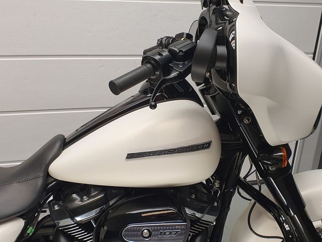 harley-davidson - street-glide-special-flhxs