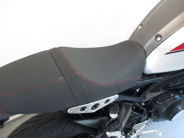 yamaha - xsr-900