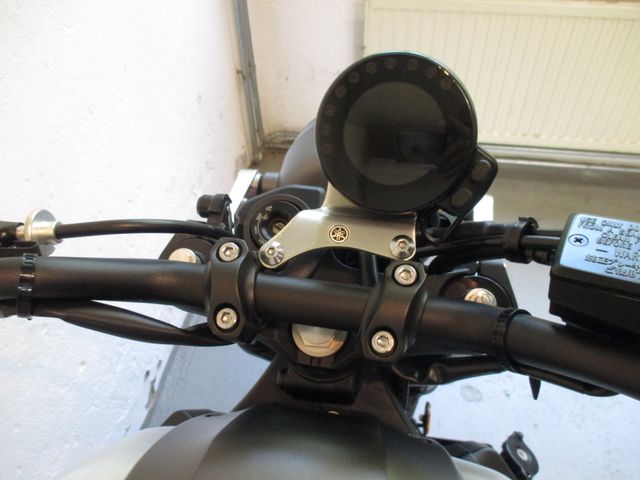 yamaha - xsr-900