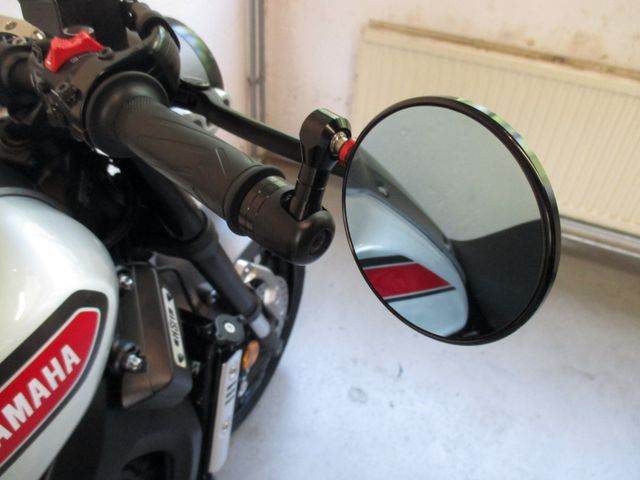 yamaha - xsr-900
