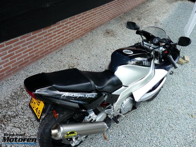 yamaha - yzf-1000-r-thunderace