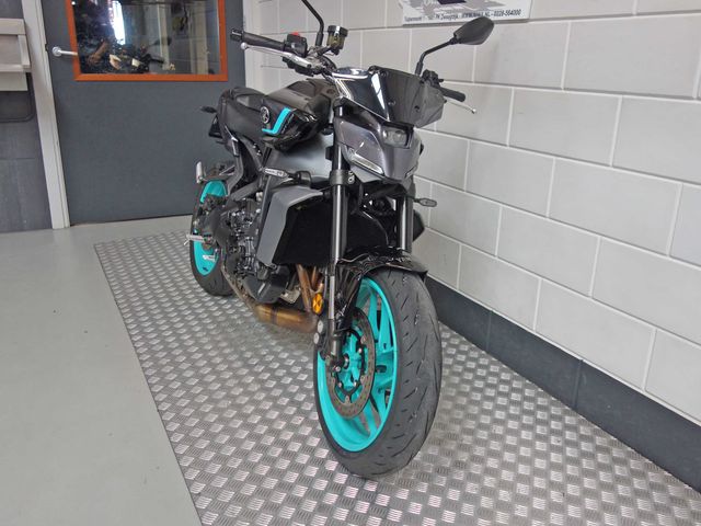 yamaha - mt-09