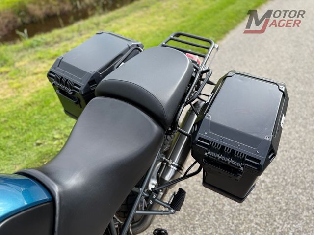 bmw - r-1200-gs-adventure-triple-black