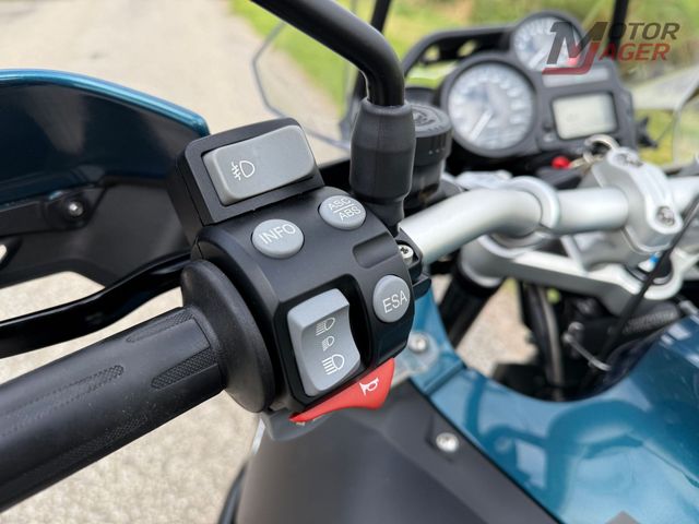 bmw - r-1200-gs-adventure-triple-black