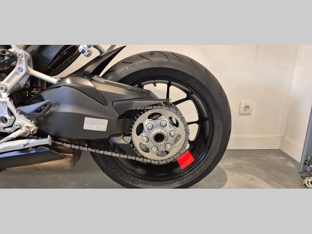 ducati - streetfighter-v2