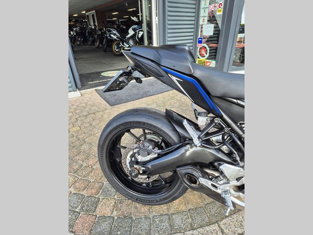 yamaha - mt-09-abs
