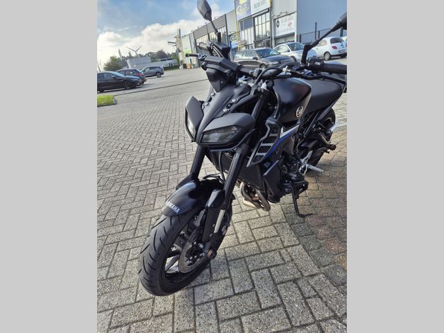 yamaha - mt-09-abs