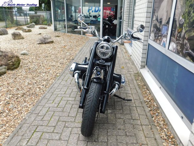 bmw - r-18