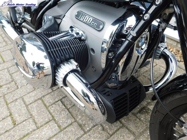 bmw - r-18