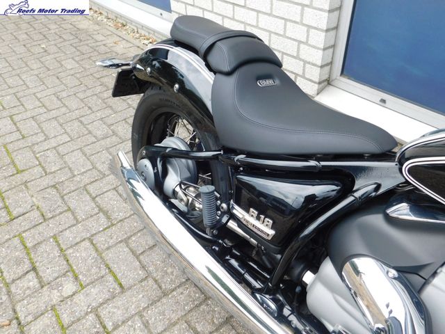 bmw - r-18