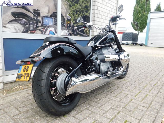 bmw - r-18
