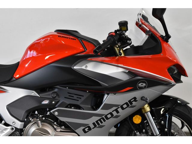 QJMOTOR - srv-600-v