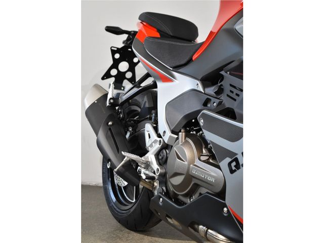 QJMOTOR - srv-600-v