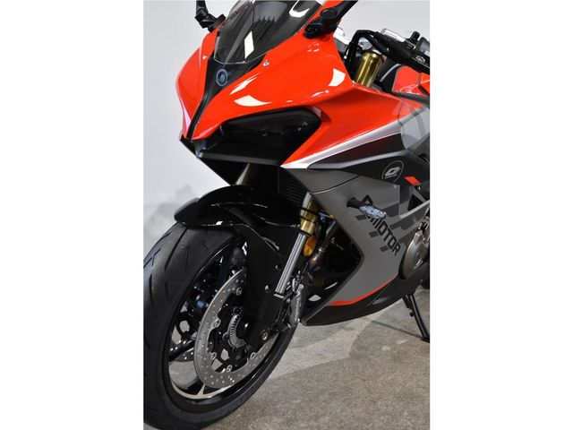 QJMOTOR - srk-600-rs