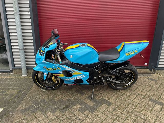 suzuki - gsx-r-750