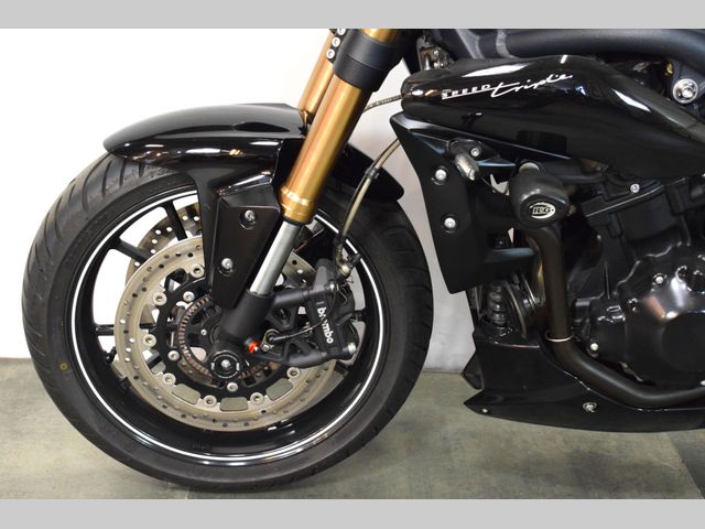 triumph - speed-triple-1050-abs