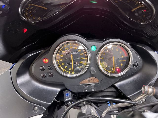 bmw - r-1100-s