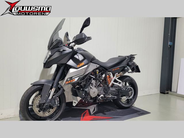 ktm - 990-supermoto-t