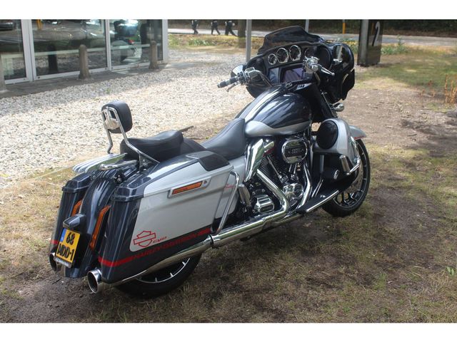 harley-davidson - street-glide-flhxi