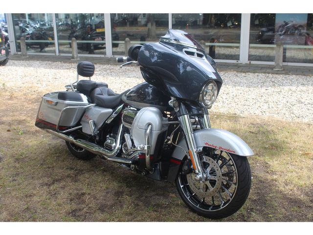 harley-davidson - street-glide-flhxi