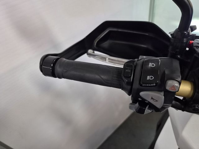 honda - x-adv