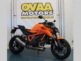 KTM 1390 SUPER DUKE R